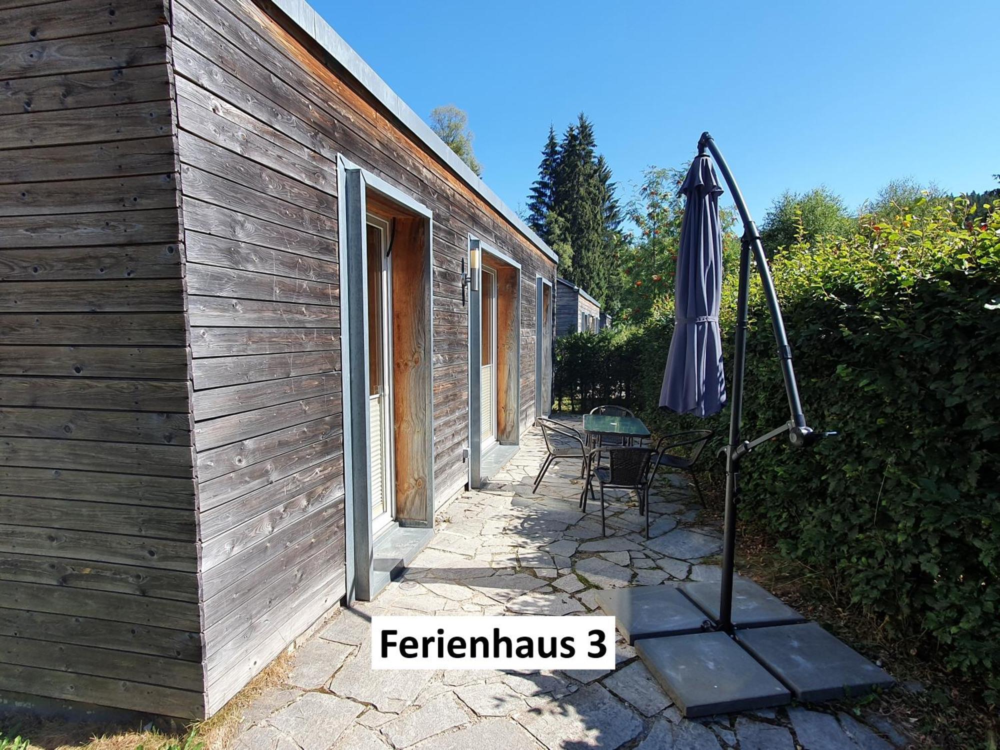 Ferienhaeuser & Bungalows - Naturcamp Meyersgrund Im Thueringer Wald Ilmenau Exterior photo